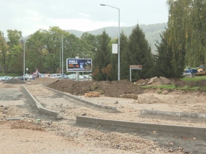 IZGRADNJA BEZ GRAĐEVINSKE DOZVOLE Obustavljeni radovi na kružnoj raskrsnici kod tvrđave Kastel