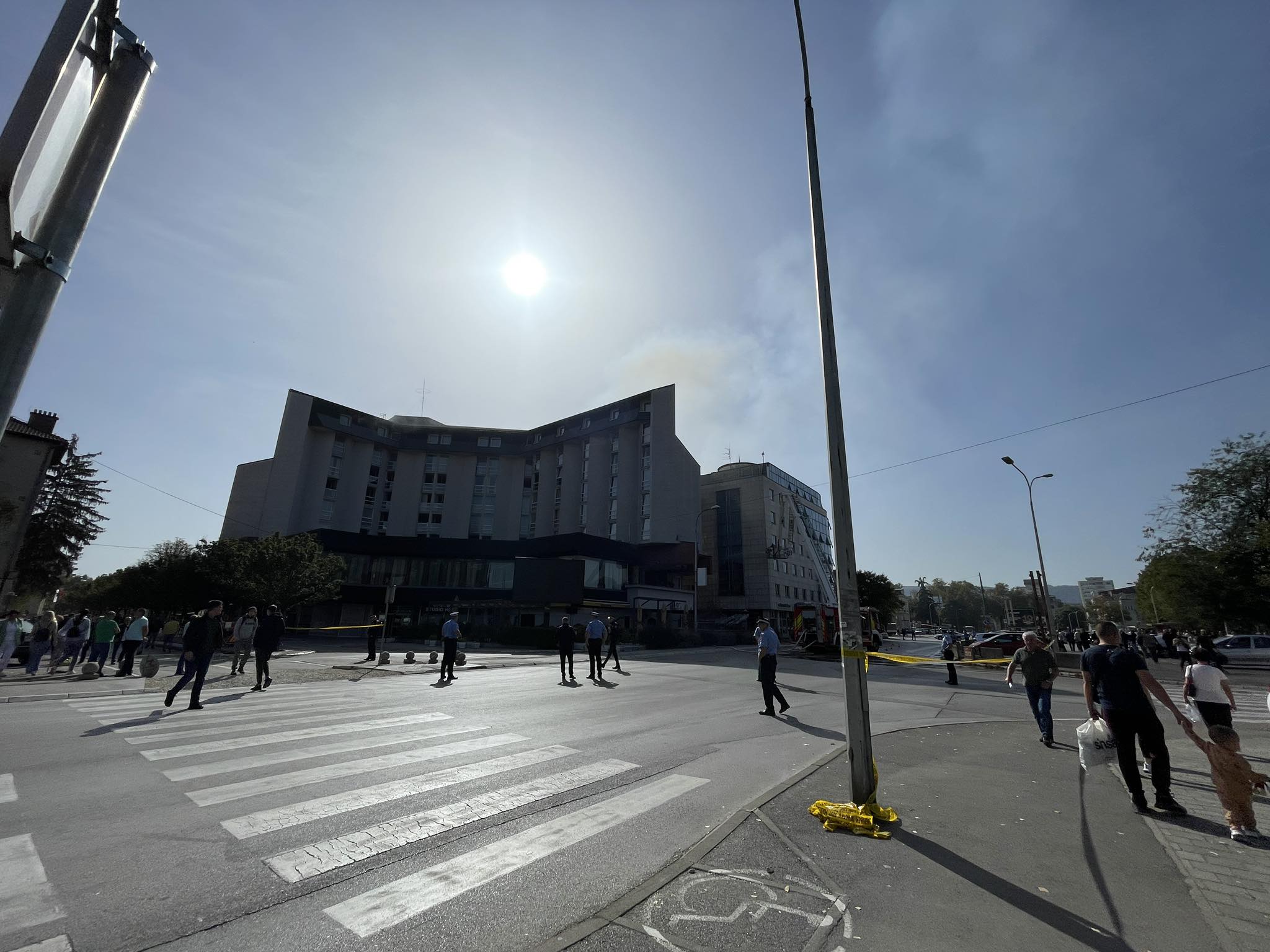 OKONČANA DRAMA U BANJALUCI Požar stavljen pod kontrolu