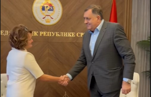 Dodik i Predojević Samardžić: Uručenje transportnih inkubatora UKC-u Srpske 30. oktobra
