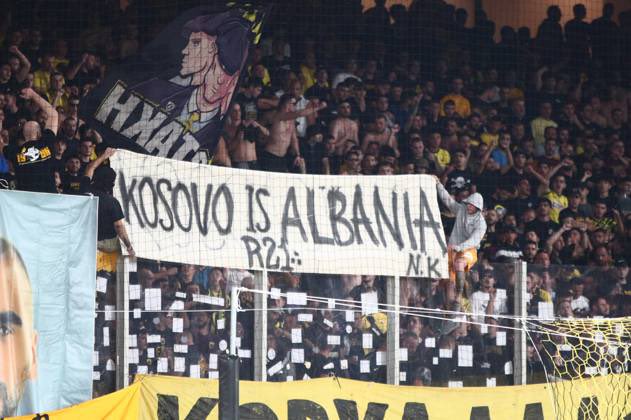FK AEK IZDAO SAOPŠTENJE Nakon transparenta "Kosovo je Albanija" (FOTO)
