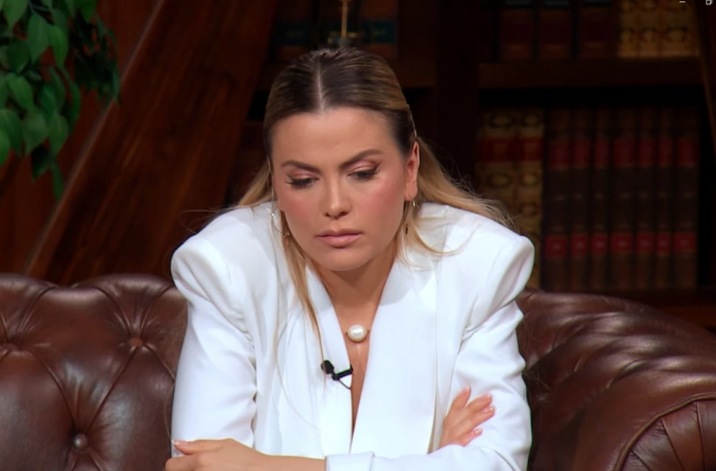 VELIKO SRCE SRPSKE PJEVAČICE Milica Pavlović uplatila novac za ugrožene u katastrofalnim poplavama