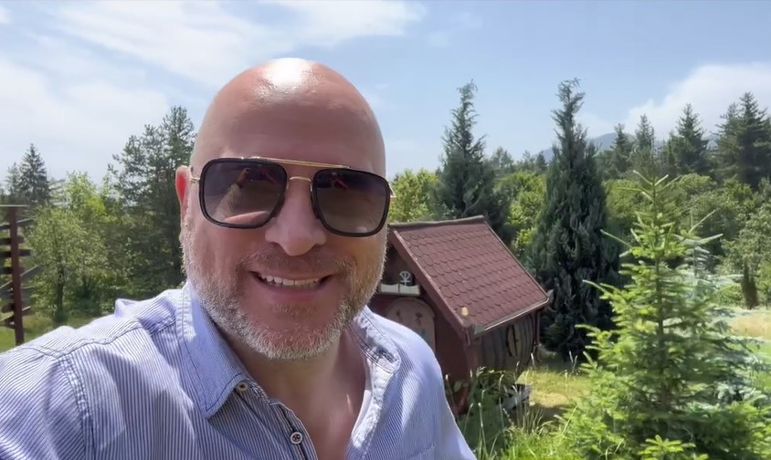 Rene Bitorajac podijelio nostalgičnu fotografiju sa Akademije: Možete li ga pronaći na snimku? (FOTO)