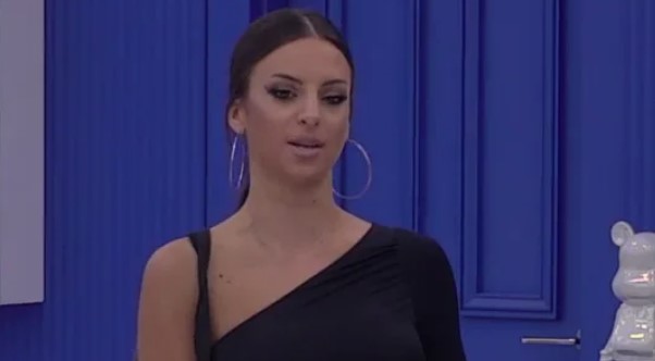 MUK U BIJELOJ KUĆI! Miona vješto izbjegla pitanje o Lakiću, a evo koga je odabrala umjesto njega! (VIDEO)