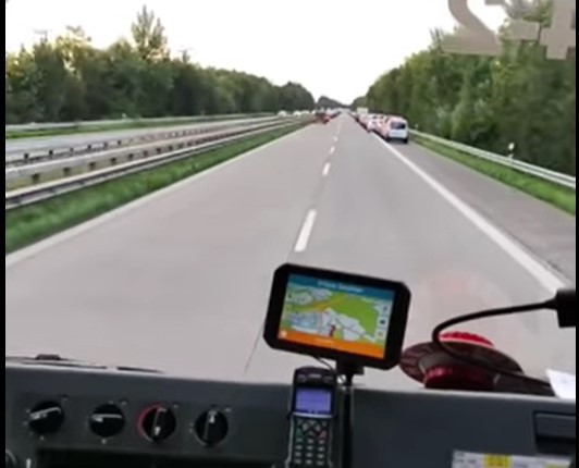VOZAČI, OBRATITE PAŽNJU! Znate li šta je Koridor života? (VIDEO)
