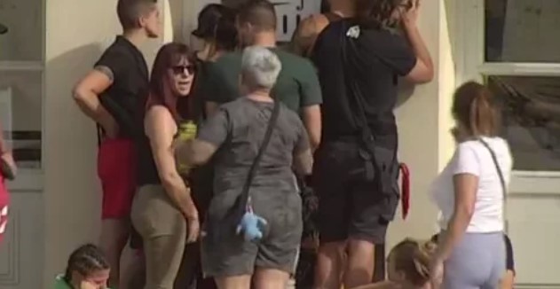 BUKTI RAT! Matora ušla u žestok klinč sa Snežanom zbog Anite, Jovičićeva na sve načine pokušala da oskrnavi njihov brak! (VIDEO)