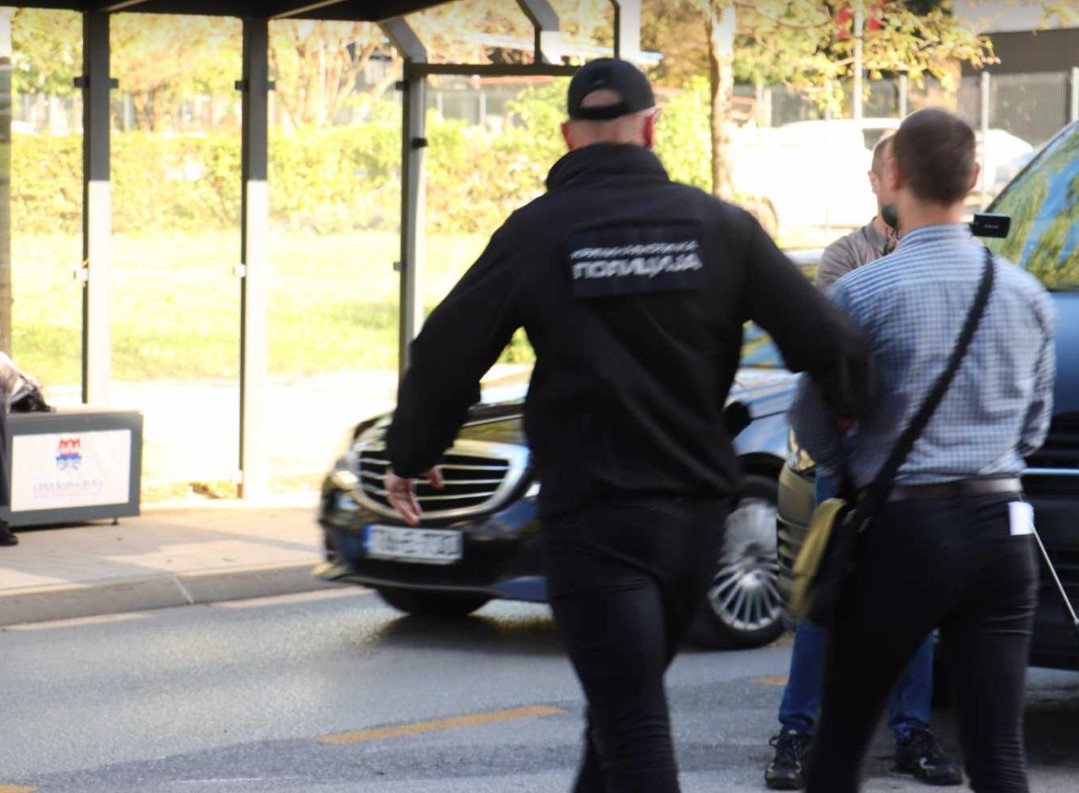 SUD DONIO ODLUKU Poreski službenici osumnjičeni za korupciju idu iza rešetaka