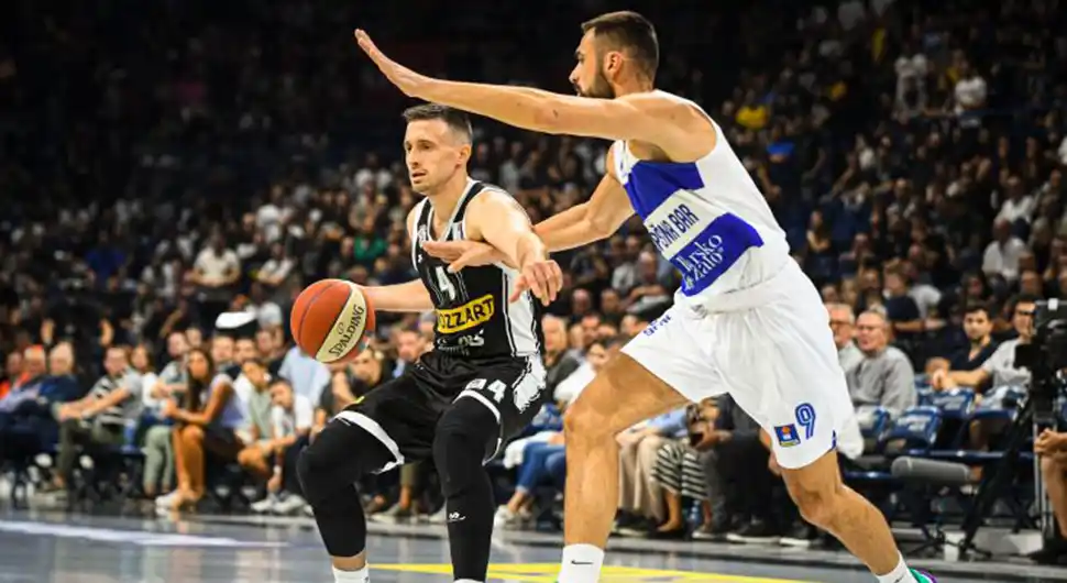 Partizan krenuo silovito u odbranu titule: Pregazili Mornar u Beogradu