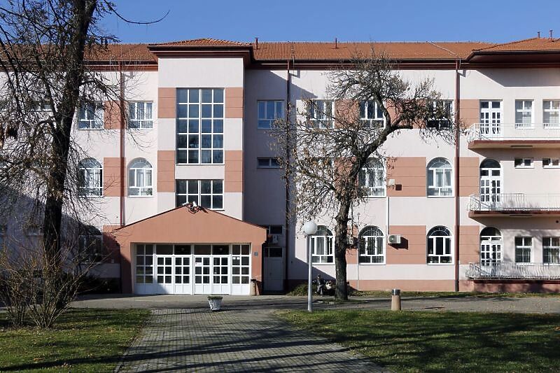 PERI LOPOVU DVIJE GODINE ZATVORA Zbog krađe novčanika i automobila