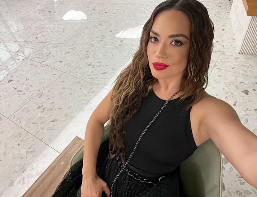 Pretučena poznata pjevačica: Elena se oglasila nakon napada