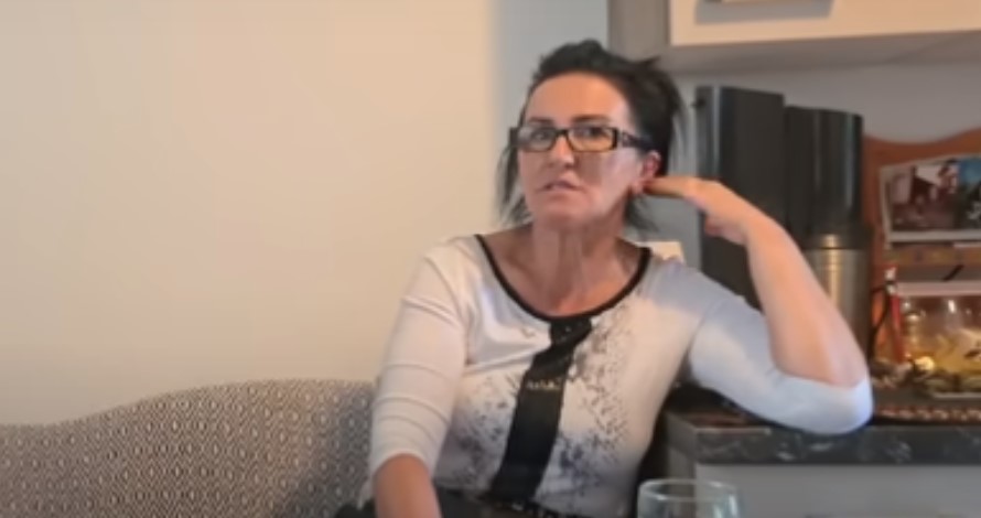 "JU, VIDI KAKAV JE ŠVABO, A ON MENI, IMAM SVAŠTA, NEĆEŠ SE POKAJATI" Žena ispričala kako se udala za starca zbog papira, a evo koliku penziju joj je ostavio (VIDEO)