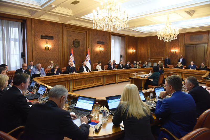 VUČEVIĆ SAZVAO VLADU Danas posebna sjednica o Kosovu