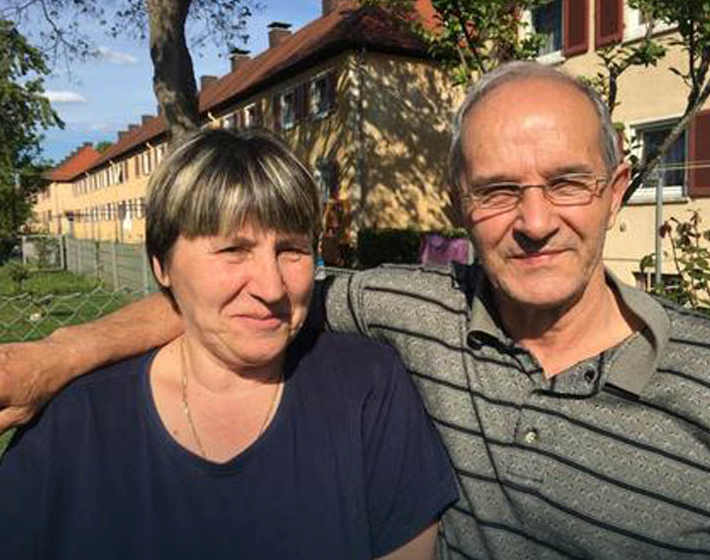 ZNALI SU JEDNO ZA DRUGO, ALI SE NISU VIDJELI NIKADA Brat i sestra, rodom iz Zenice, sreli se nakon 57 godina!