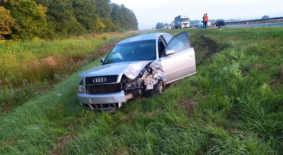 TRI OSOBE POVRIJEĐENE Pijani policajac izazvao tešku saobraćajku na autoputu