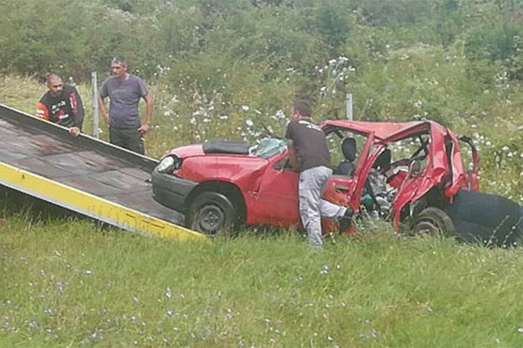 Sahranjeni majka i sin koji su poginuli na dan krsne slave