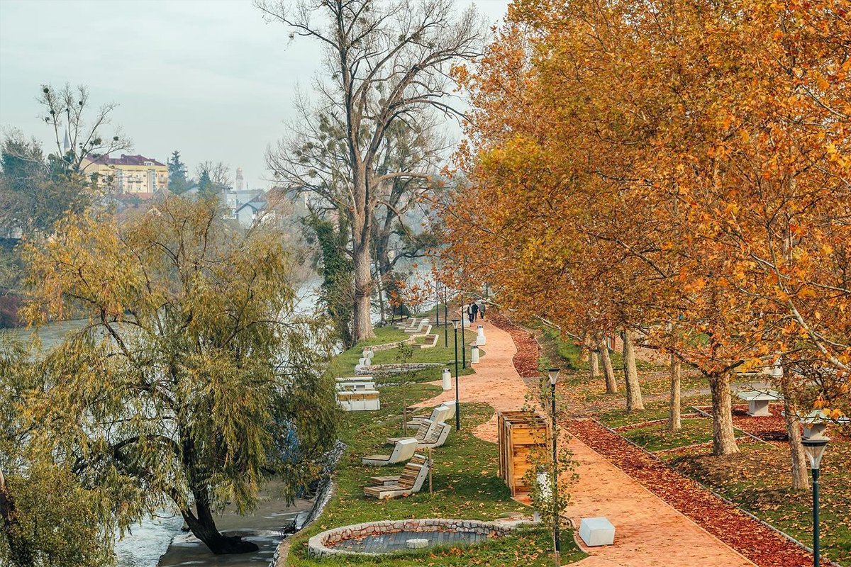 Gradska plaža u jesenjim nijansama: Pogledajte čarobne fotografije sa obale Vrbasa (FOTO)