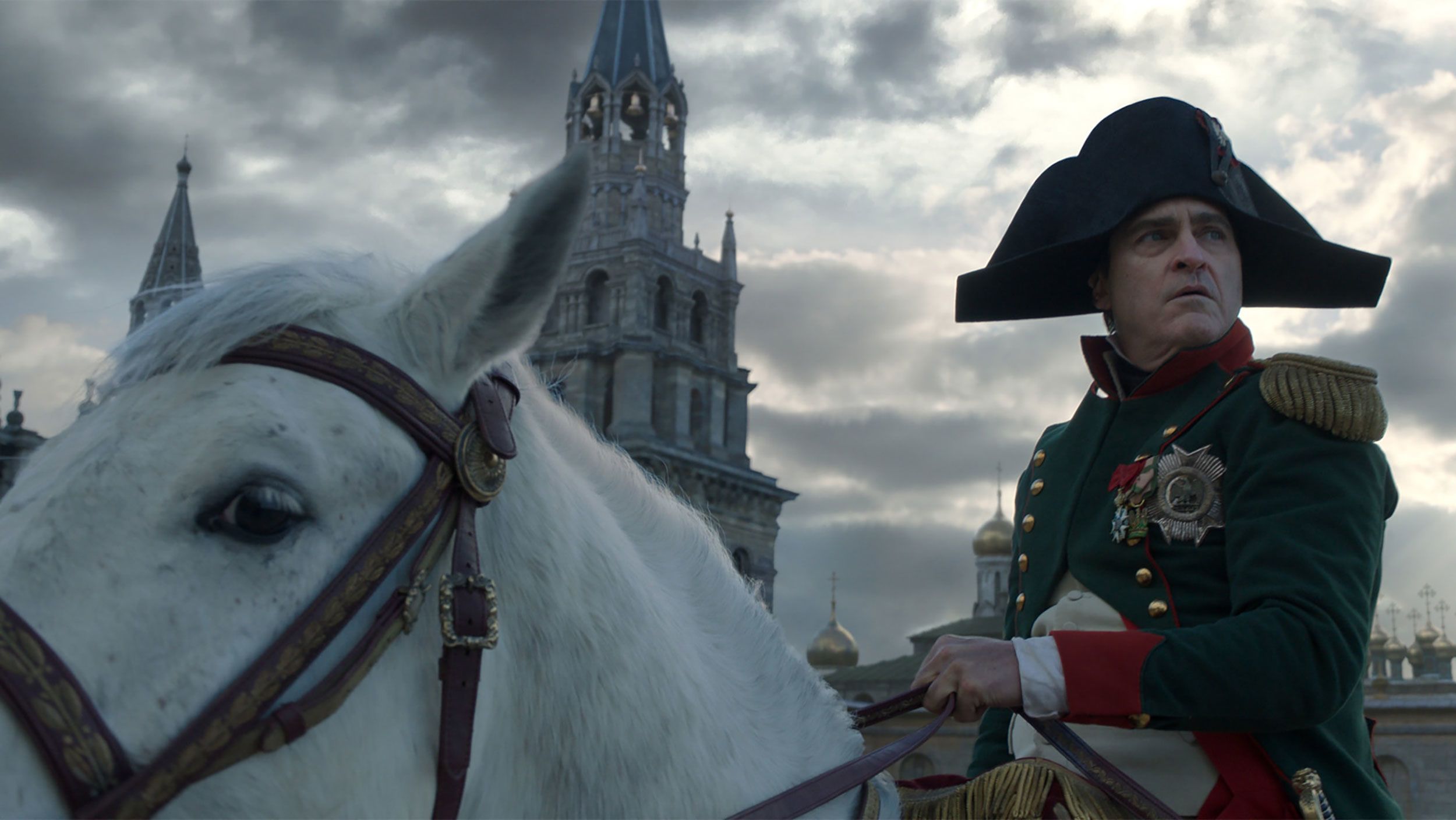 POSLASTICA ZA LJUBITELJE SPEKTAKLA Film "Napoleon" stiže u domaće bioskope