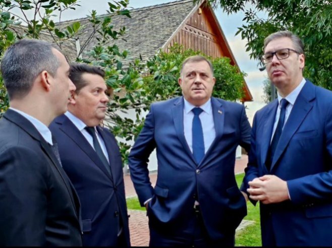 Vučić sa Dodikom, Stevandićem i Orlićem: Srbija će uvijek biti uz Srpsku (FOTO)