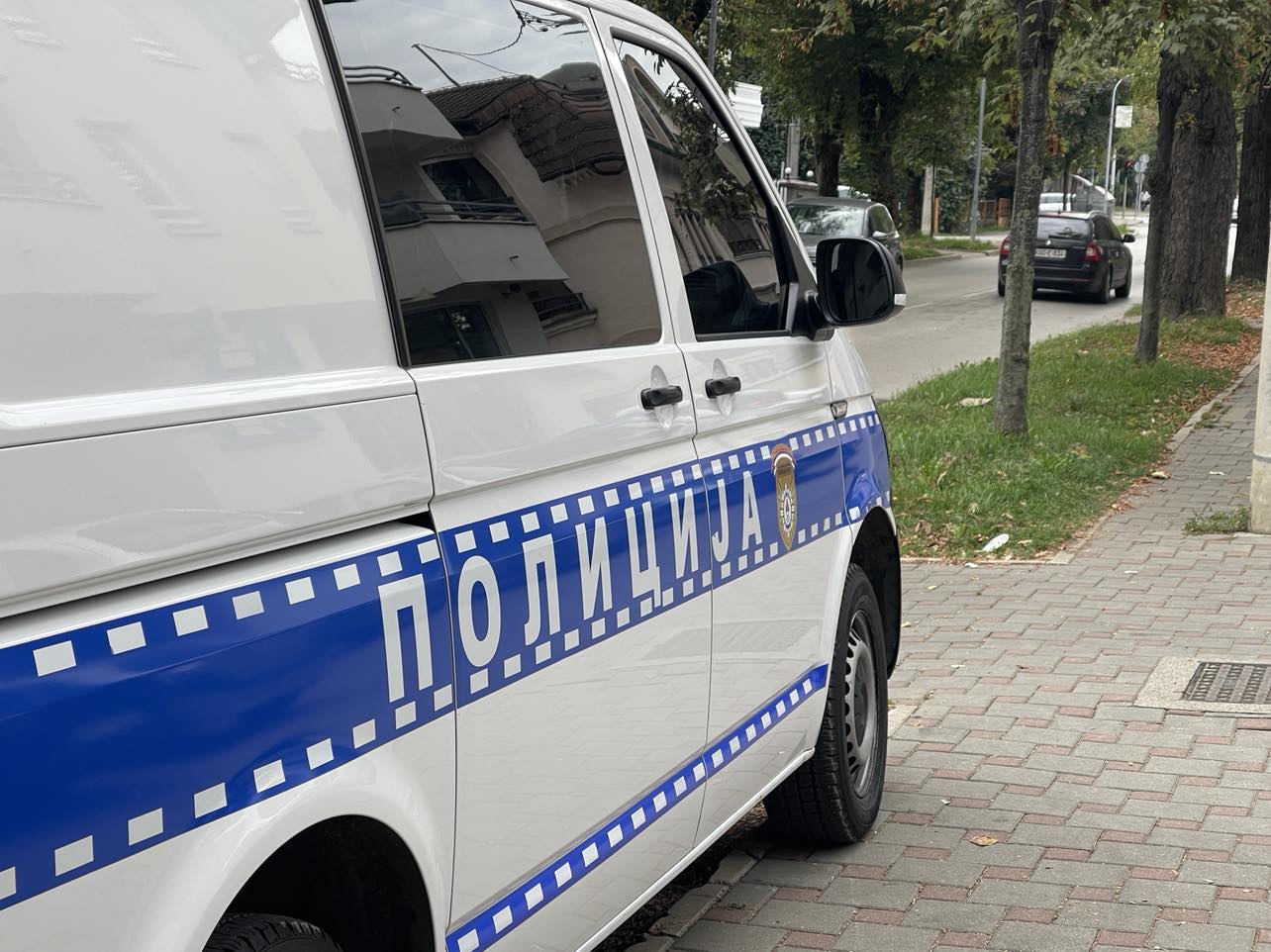 INTERVENISALA POLICIJA, HITNA I VATROGASCI Biciklista sletio u kanal i počeo da se davi
