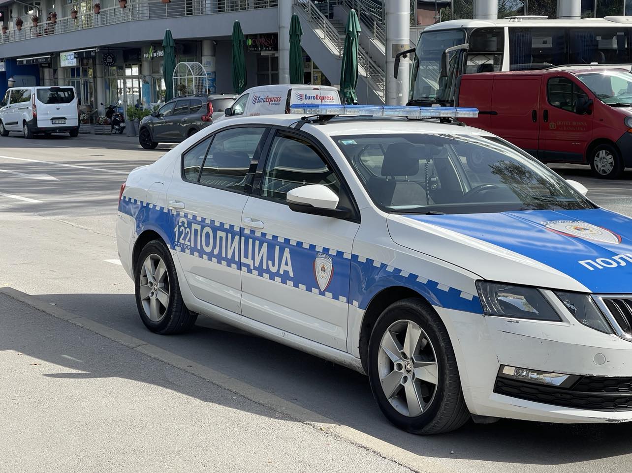 BANJALUČKA POLICIJA NA NOGAMA Opljačkana pumpa, traga se za počiniocem