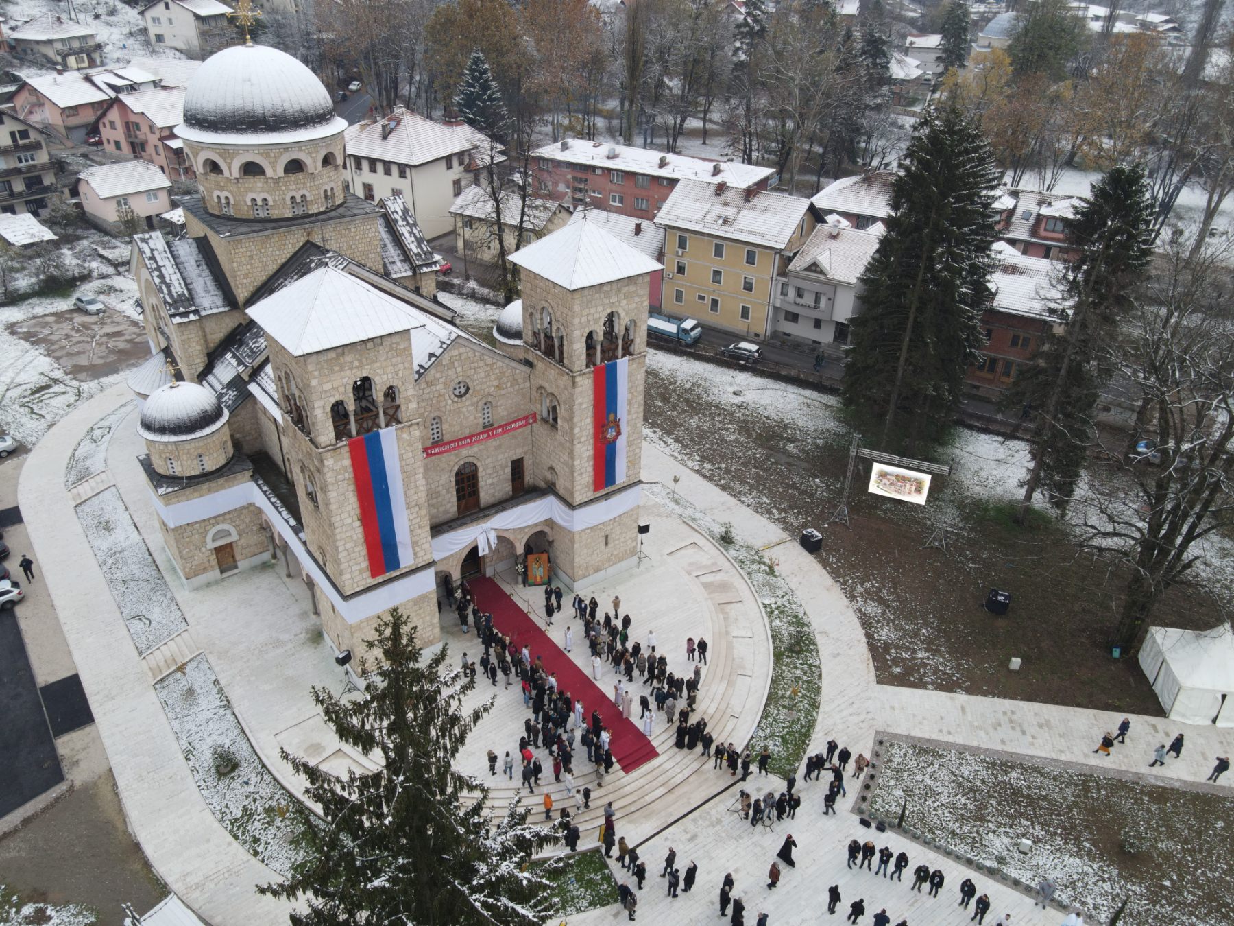Patrijarha Porfirija u Foči dočekali predsjednik Republike, sveštenstvo i vjernici (FOTO/VIDEO)