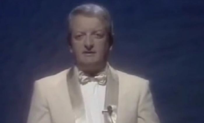 ANKETA IZ 1981. PRAVI HIT! Čuveni Minimaks pitao građane "šta je to imidž", a njihovi odgovori će vas nasmijati do suza (VIDEO)