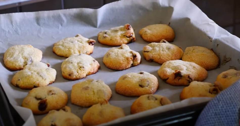 SUPER RECEPT ZA ŠTEDLJIVE DOMAĆICE Kolačići sa suvim grožđem od sastojaka koje imate u kući