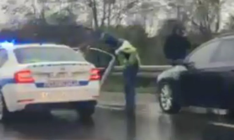 BURNO JUTRO NA PUTEVIMA SRPSKE Udes na brzoj cesti Klašnice - Banjaluka, usporen saobraćaj