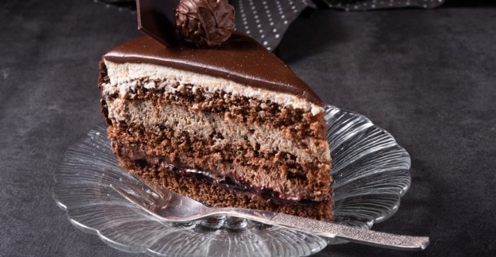 Čuvena Banjalučanka: Recept za tortu koja plijeni okusom