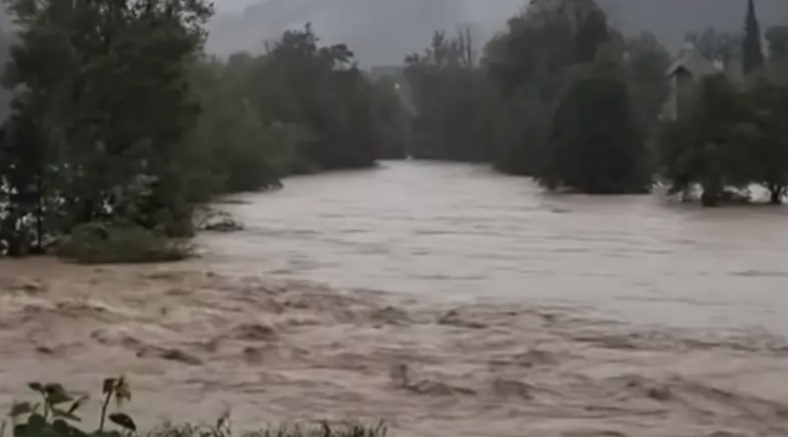 Drava i dalje pravi probleme u Sloveniji, nevrijeme se smirilo