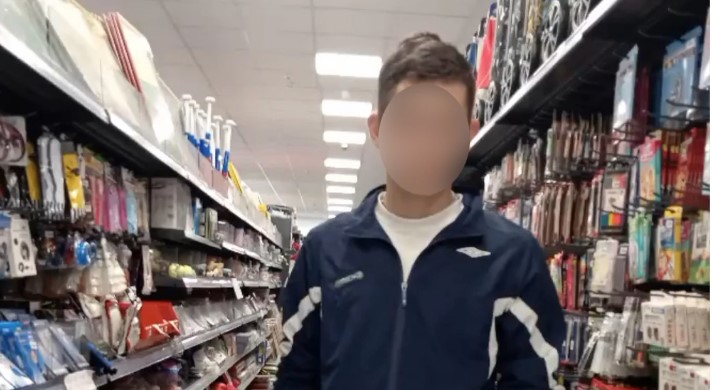 OVO JE OČUH KOJI JE KRVNIČKI TUKAO BEBU Dijete od batina dobilo unutrašnje krvarenje i prelome, hitno prevezeno za Beograd (FOTO)
