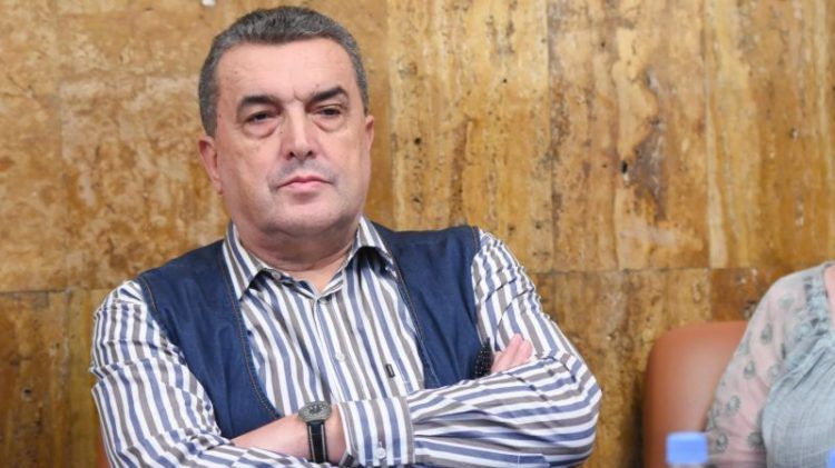 Profesor Vukadinović proglašen krivim