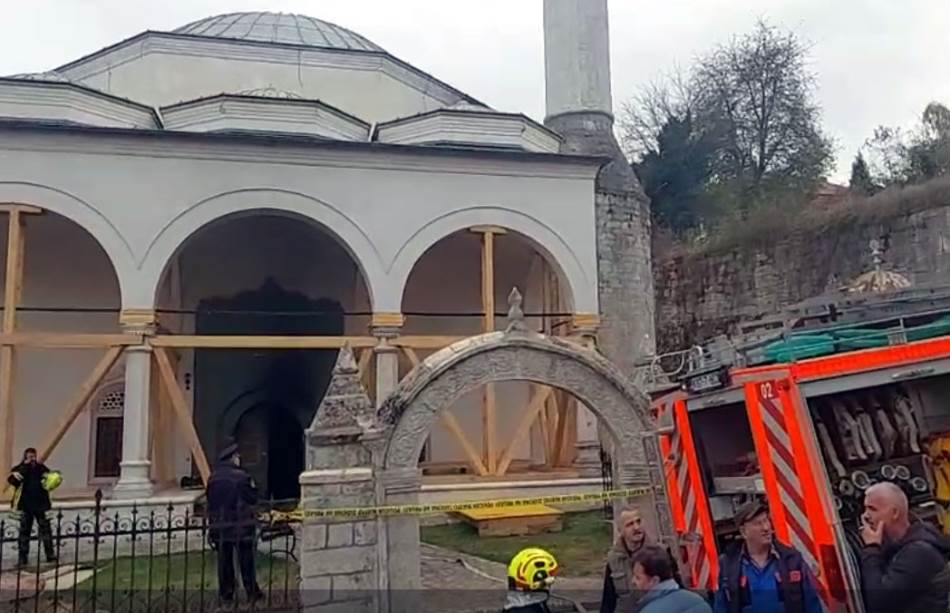 Uhapšen osumnjičeni za podmetanje požara u džamiji u Gradačcu