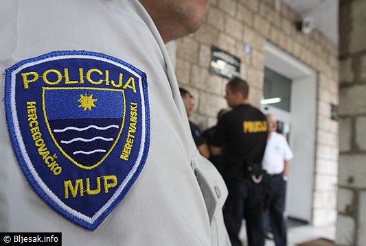 "IZ AUTA IZAŠLO 10 MASKIRANIH NAPADAČA" U Mostaru povrijeđena dva tinejdžera i maloljetnik