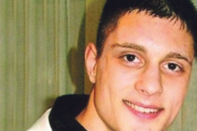 ZNATE LI KO JE SRPSKI HANIBAL LEKTOR Prije 13 godina ubio dvoje, pa zaklao cimera iz ćelije i zidove ispisao krvlju