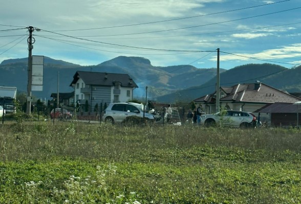 SUDAR DVA VOZILA Zbog nesreće obustavljen saobraćaj na putu Banjaluka-Teslić (FOTO)