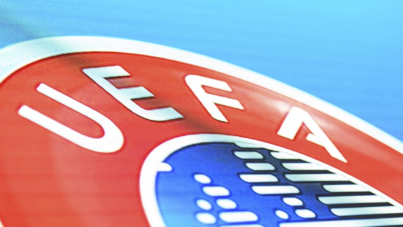 UEFA žestoko kaznila Srbiju, bez publike u odlučujućem meču za plasman na Evropsko prvenstvo