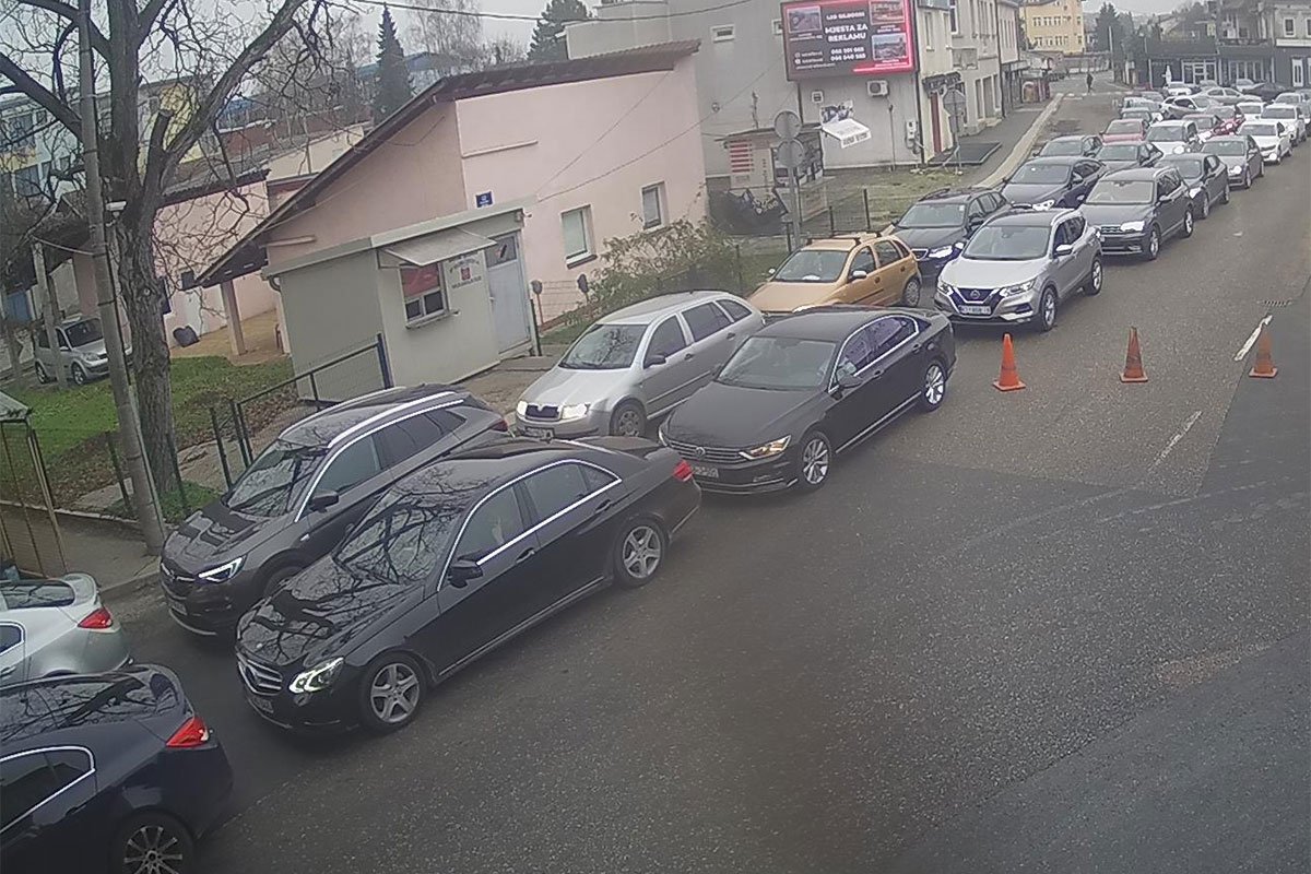 Pojačan saobraćaj na izlazu iz BiH prema Hrvatskoj