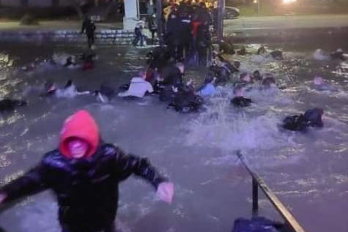 Pogledajte razmjere drame u Beogradu: "Dobili smo dojavu da su stotine ljudi u vodi" (VIDEO)