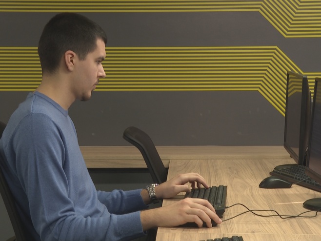 PONOS REPUBLIKE SRPSKE Drago Šmitran ušao u istoriju ETF u Banjaluci