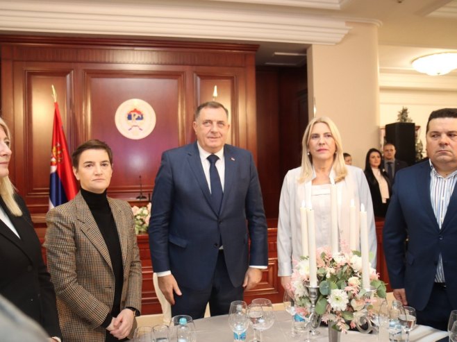 Dodik: "S ljubavlju hrabrim srcima" sinonim za Srpsku
