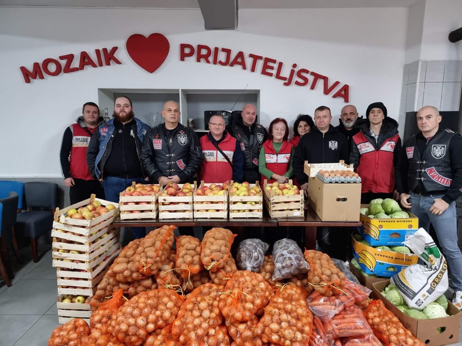 SRBI - BRAT ZA BRATA! Bajkeri velikog srca: Značajna donacija "Mozaiku prijateljstva" pred praznike (FOTO/VIDEO)