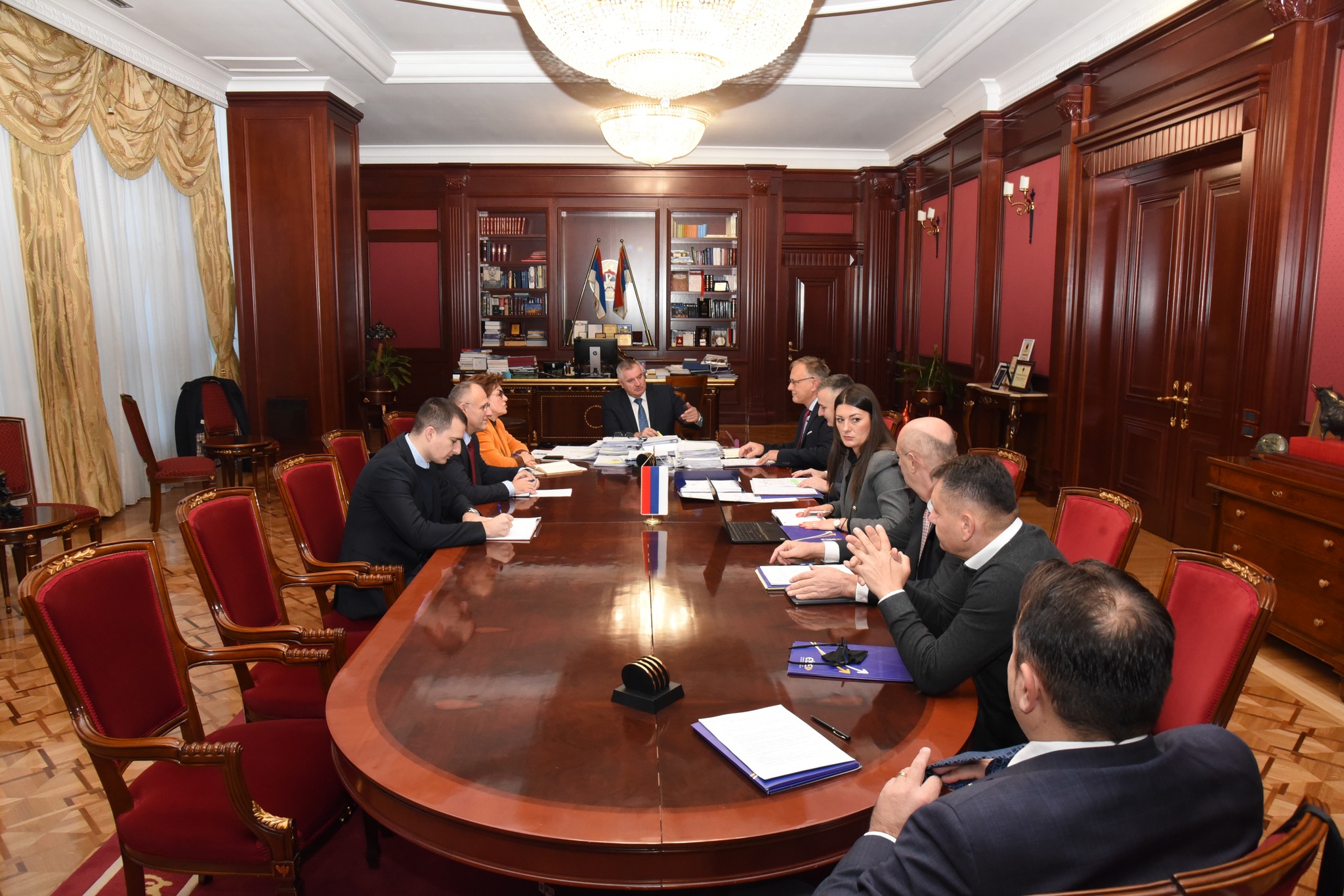Višković sa Unijom poslodavaca o budžetu za 2024. i najnižoj plati