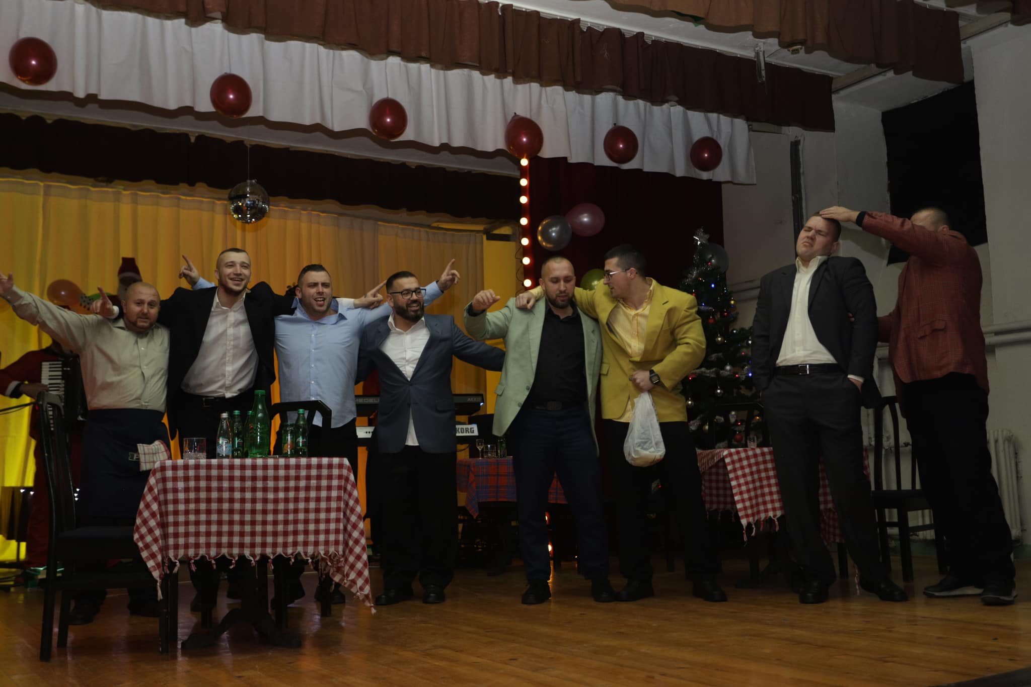 Novogodišnji program u KPZ Zenica: Dolazak u zatvor ne predstavlja kraj života (FOTO)