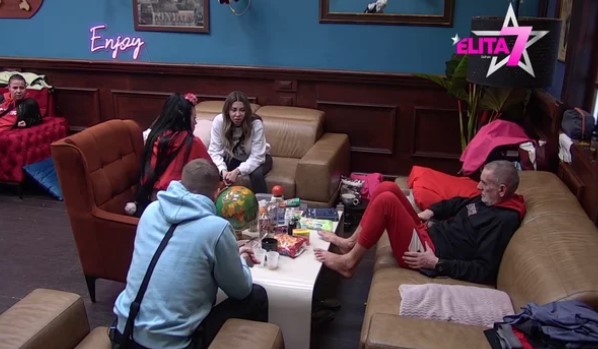 ISTINA IZAŠLA NA VIDJELO Aneli došla da prenese Aniti da vrati Matoroj sve stvari, ona konačno priznala da joj se sviđa Anđelo! (VIDEO)