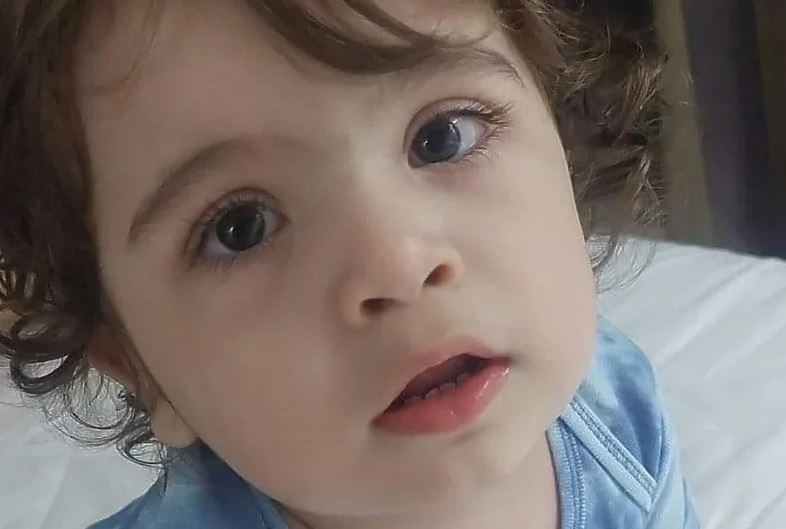 POKAŽIMO HUMANOST Dvogodišnji dječak hitno mora na operaciju, potrebna mu je naša pomoć (FOTO)