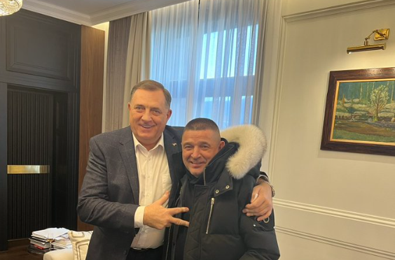 "UVIJEK MI JE DRAGO SUSRESTI SE SA VELIKIM PRIJATELJEM SRPSKE" Dodik u društvu Baje Malog Knindže