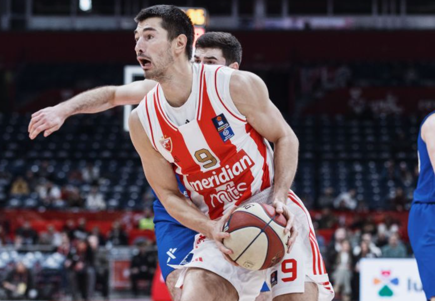 ZVEZDA SA POLA GASA Tobi sa partijom sezone vodio crveno-bijele do pobjede
