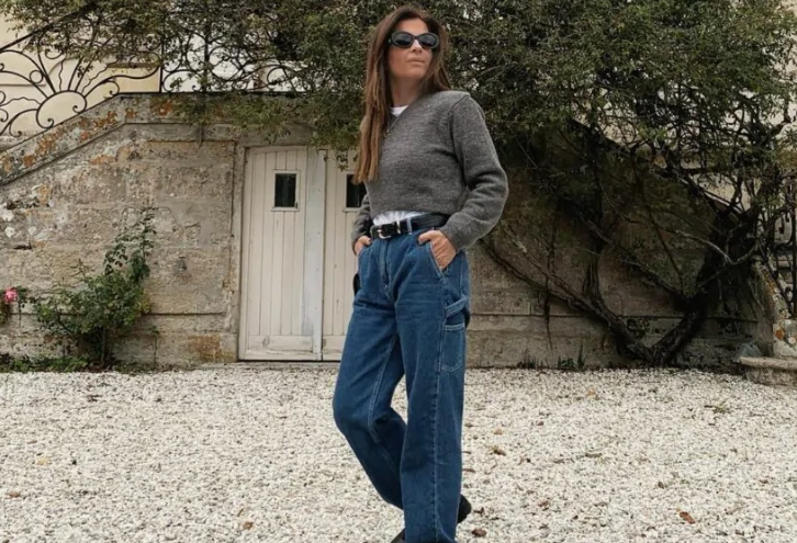 Nikada neće izaći iz mode: Stari trend nošenja farmerki vraća se na velika vrata