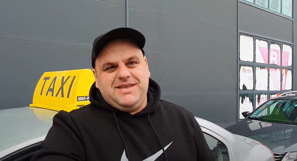TAKSISTA OGROMNOG SRCA Ernes besplatno prevozi djecu s poteškoćama u razvoju: "Ne košta me ništa" (VIDEO)