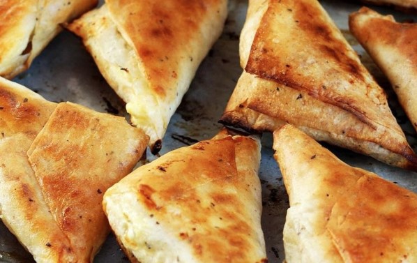 ZA IDEALAN POČETAK DANA Trouglići sa sirom